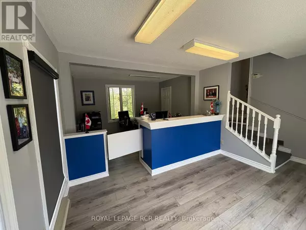 New Tecumseth (alliston), ON L9R1J8,452 VICTORIA STREET E