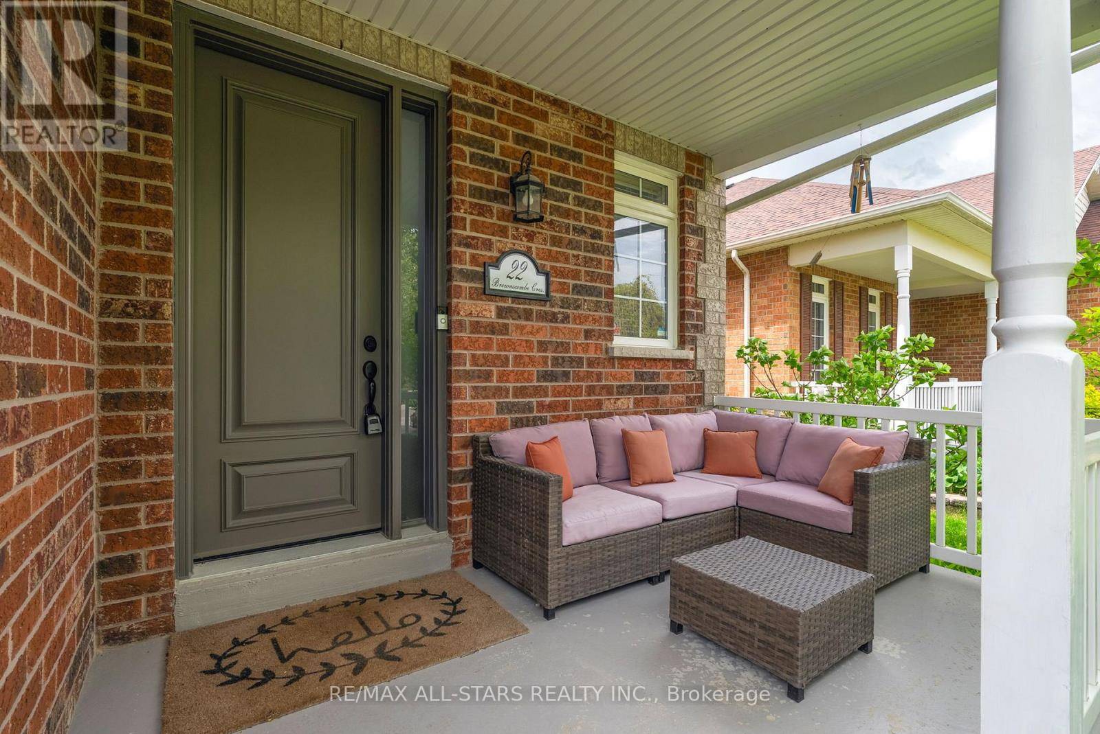 Uxbridge, ON L9P1Y1,22 BROWNSCOMBE CRESCENT