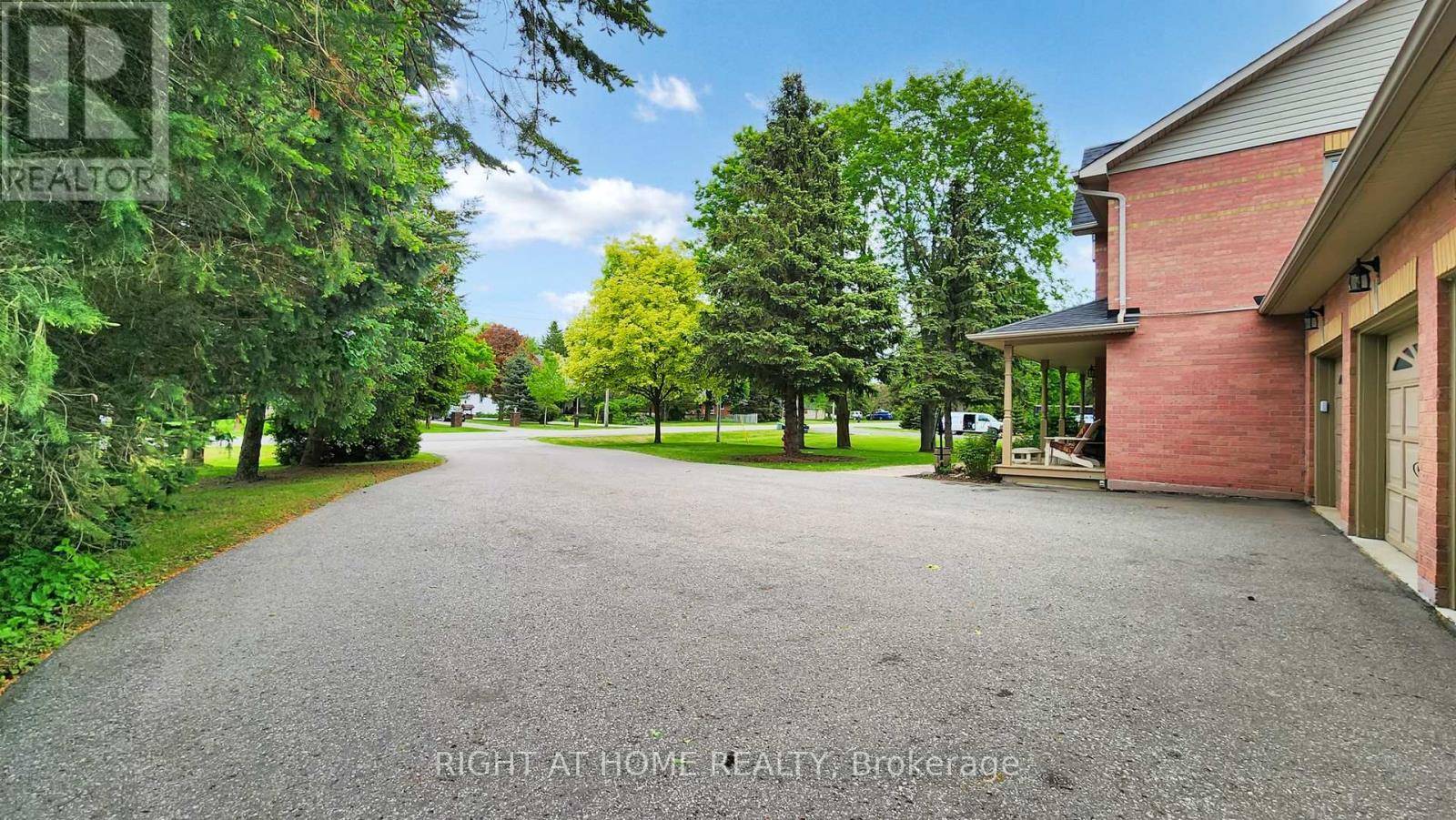 Uxbridge, ON L0C1E0,8956 CONCESSION 4 ROAD