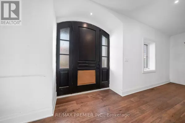 Whitchurch-stouffville (stouffville), ON L4A2K8,14635 WOODBINE AVENUE