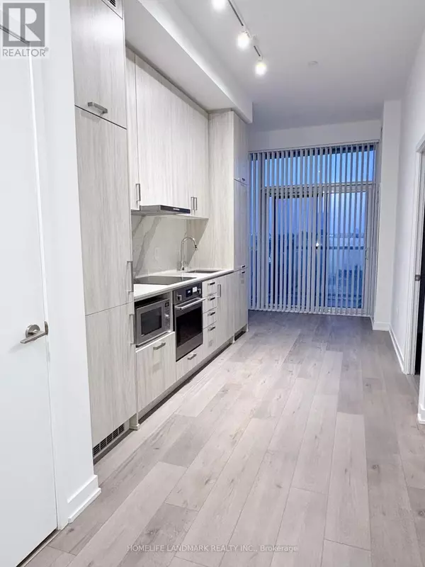 60 Honeycrisp CRES #319, Vaughan (vaughan Corporate Centre), ON L4K0N5