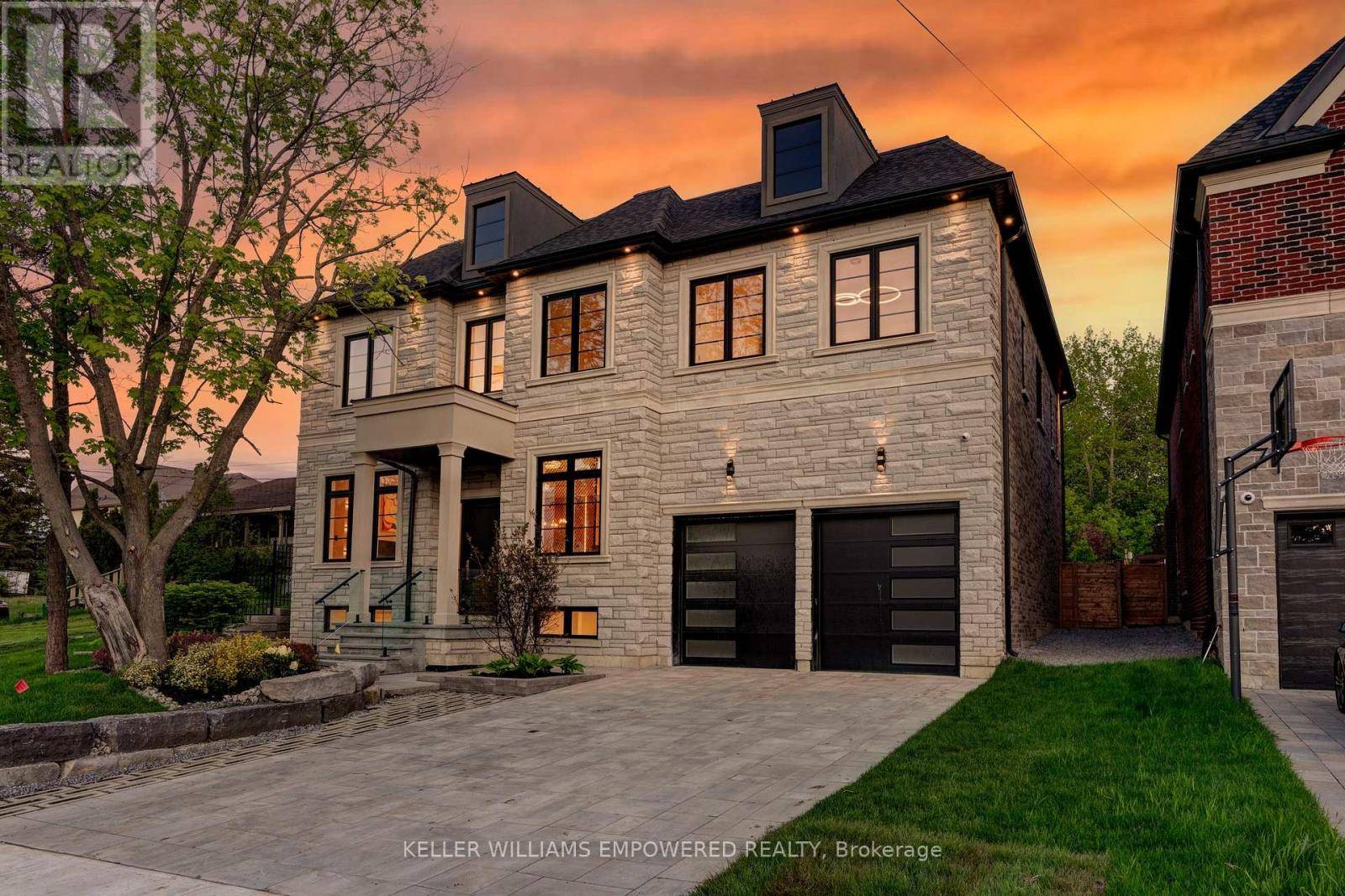 69 SNIVELY STREET, Richmond Hill (oak Ridges Lake Wilcox), ON L4E3E7