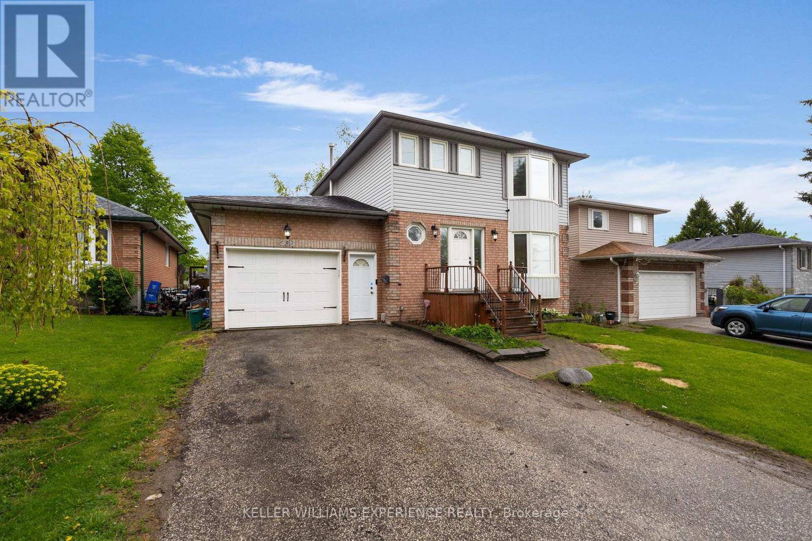 Georgina (keswick South), ON L4P2Z9,305 HOLLYWOOD DRIVE