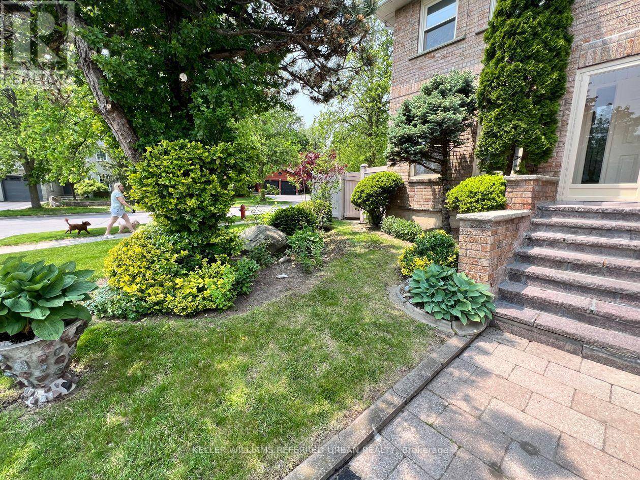 Richmond Hill (westbrook), ON L4C9E9,109 TOPHAM CRESCENT