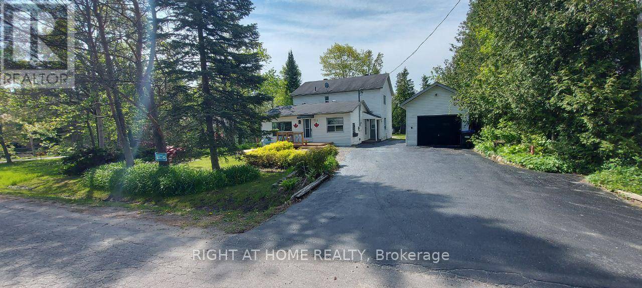 Innisfil (alcona), ON L9S2E5,755 HAPPY VALE DRIVE