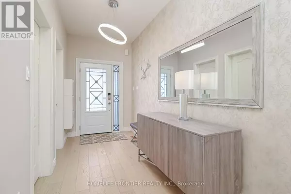 East Gwillimbury (holland Landing), ON L9N0N7,14 CHARMUSE LANE