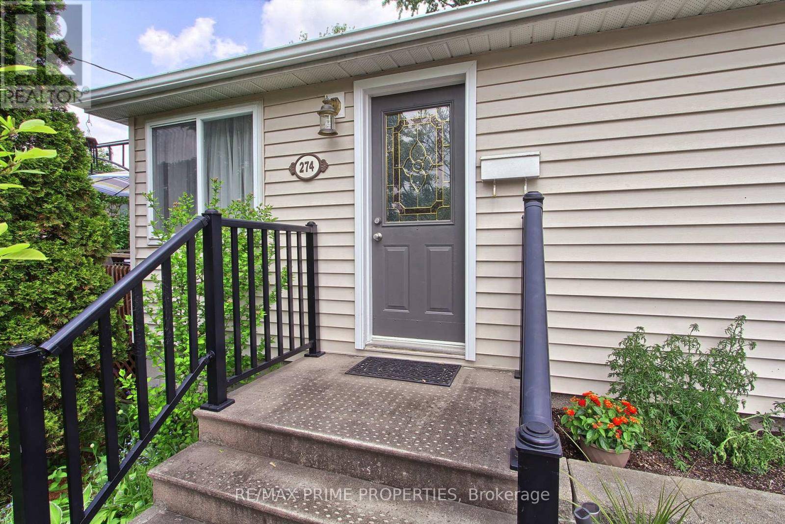 Georgina (keswick South), ON L4P2V9,274 PARKWAY AVENUE