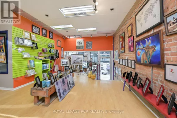 New Tecumseth (alliston), ON L9R1T1,47 VICTORIA STREET W