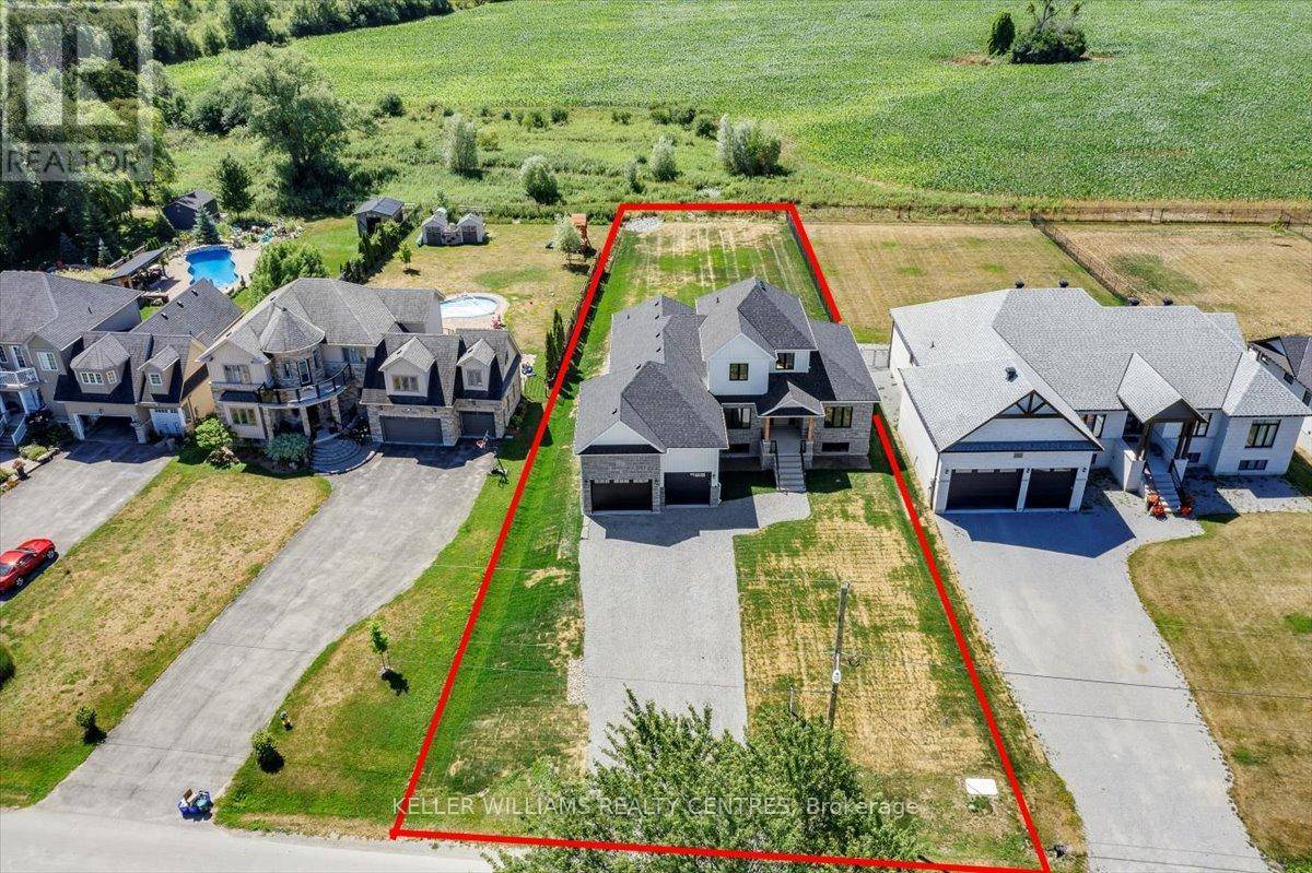 Georgina (historic Lakeshore Communities), ON L4P0S7,147 LAKE DRIVE E