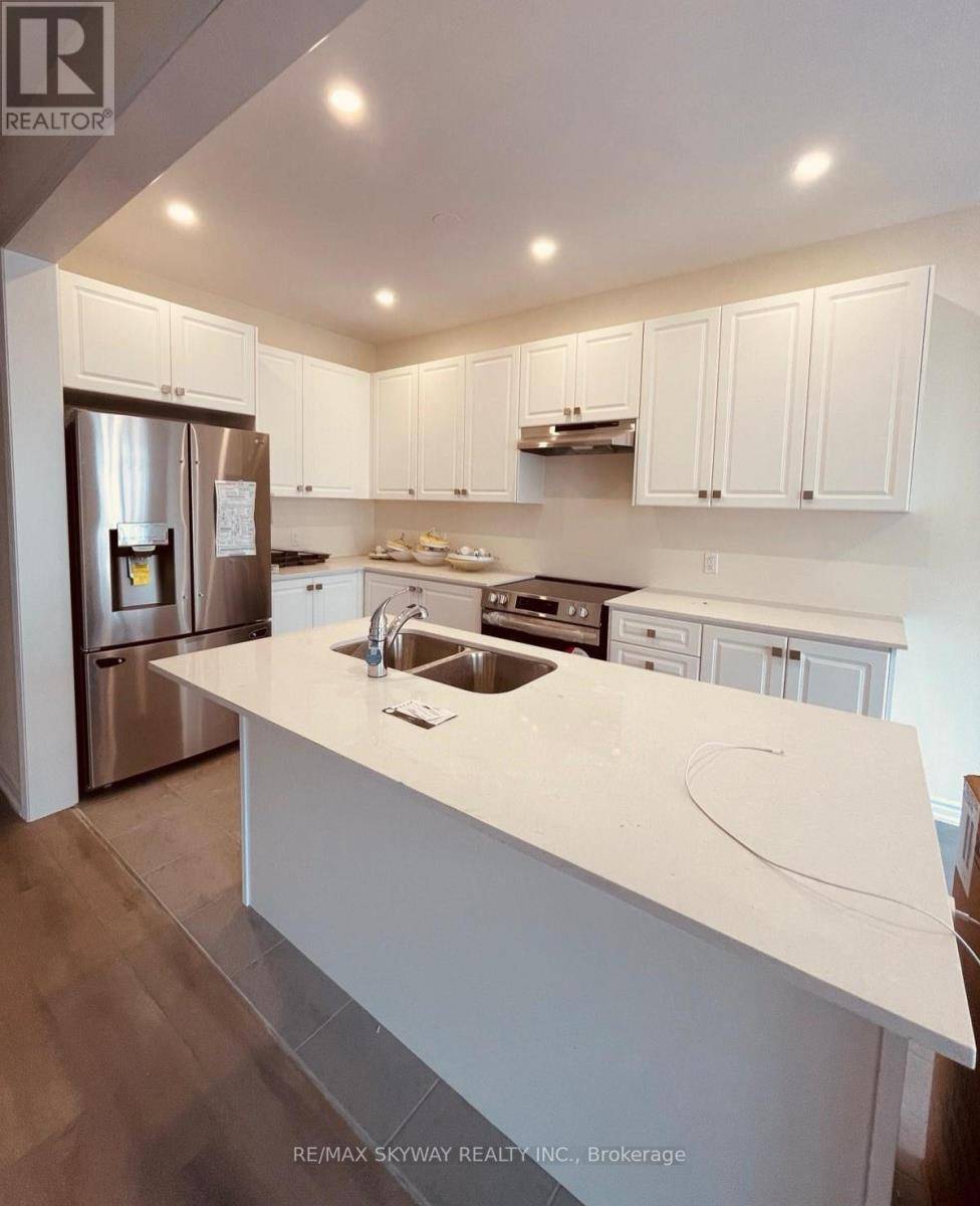 Bradford West Gwillimbury (bradford), ON L3Z2A6,99 JONKMAN BOULEVARD