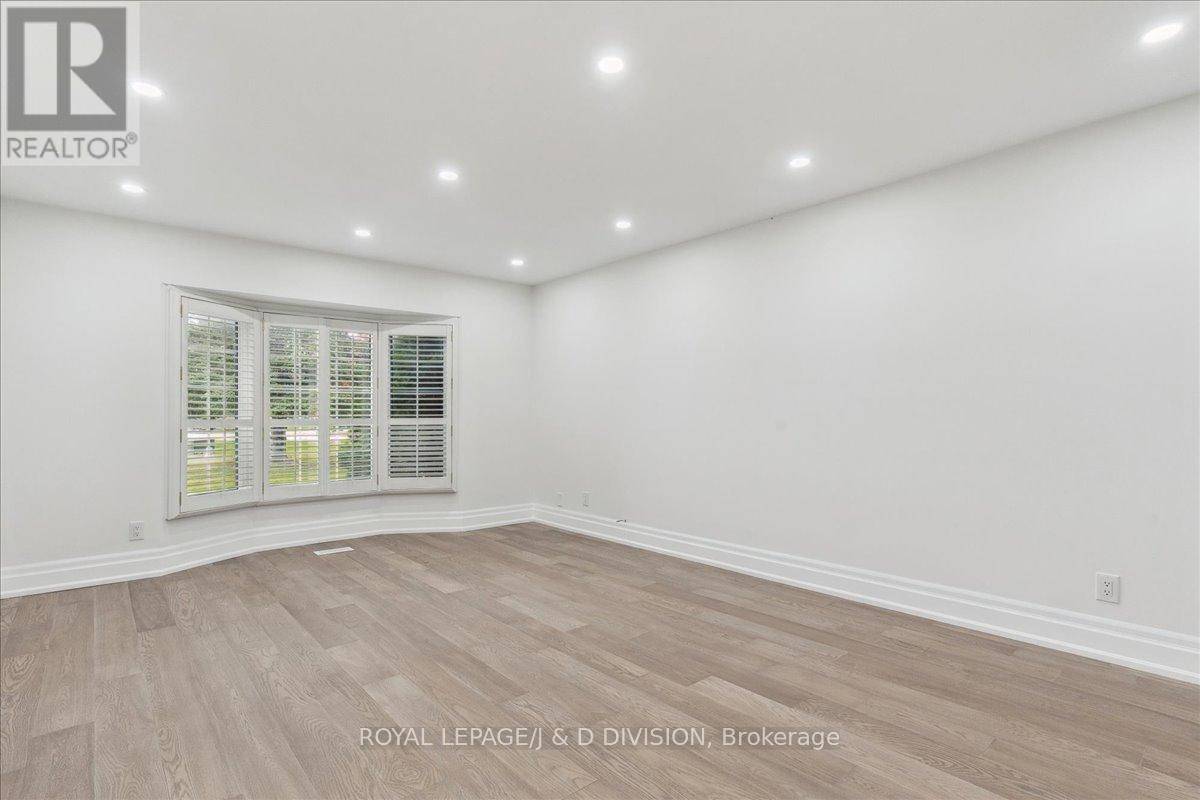 Whitchurch-stouffville, ON L4A7X4,17 SLEEPY HOLLOW LANE