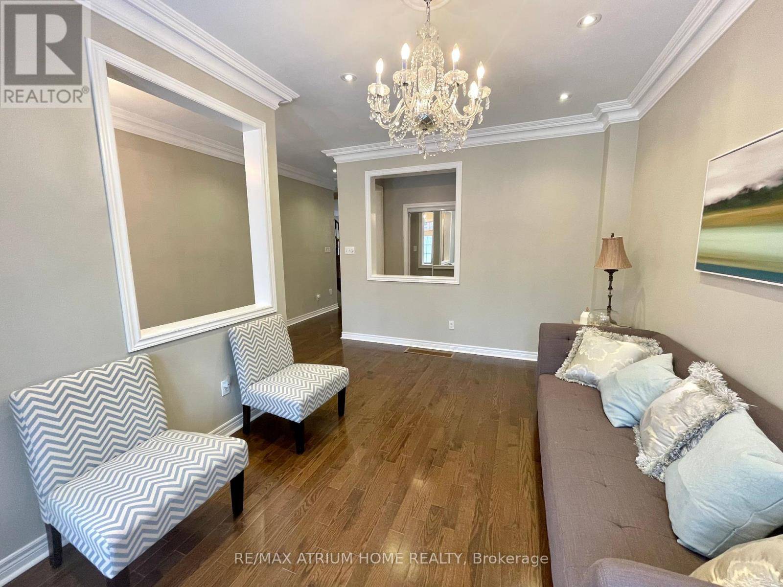 Markham (berczy), ON L6C0S2,55 HUA DU AVENUE