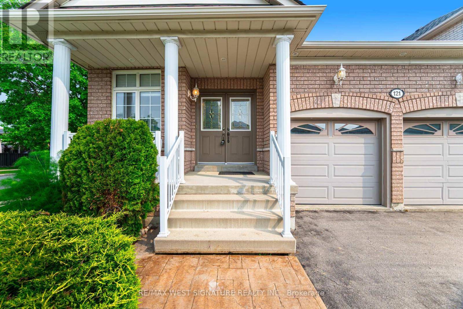 Vaughan (sonoma Heights), ON L4H1W1,121 CALERA CRESCENT