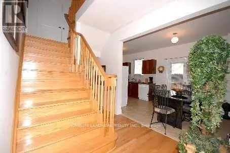 Newmarket (stonehaven-wyndham), ON L3X3H6,1063 WARBY TRAIL