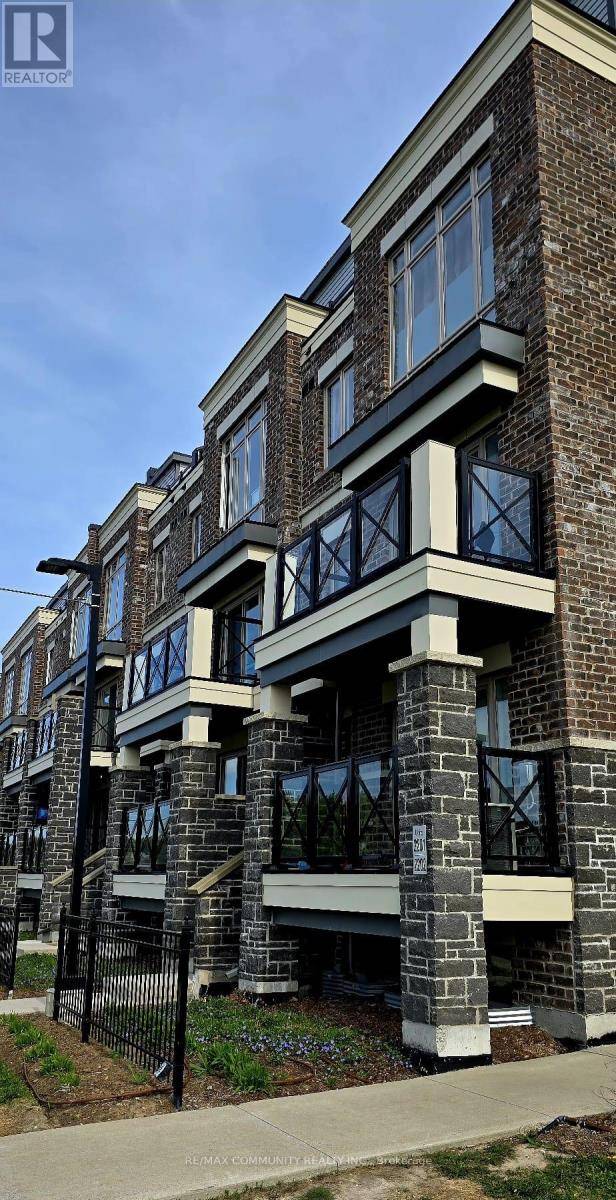 Markham (cornell), ON L6B1N5,10 Westmeath LN #2209