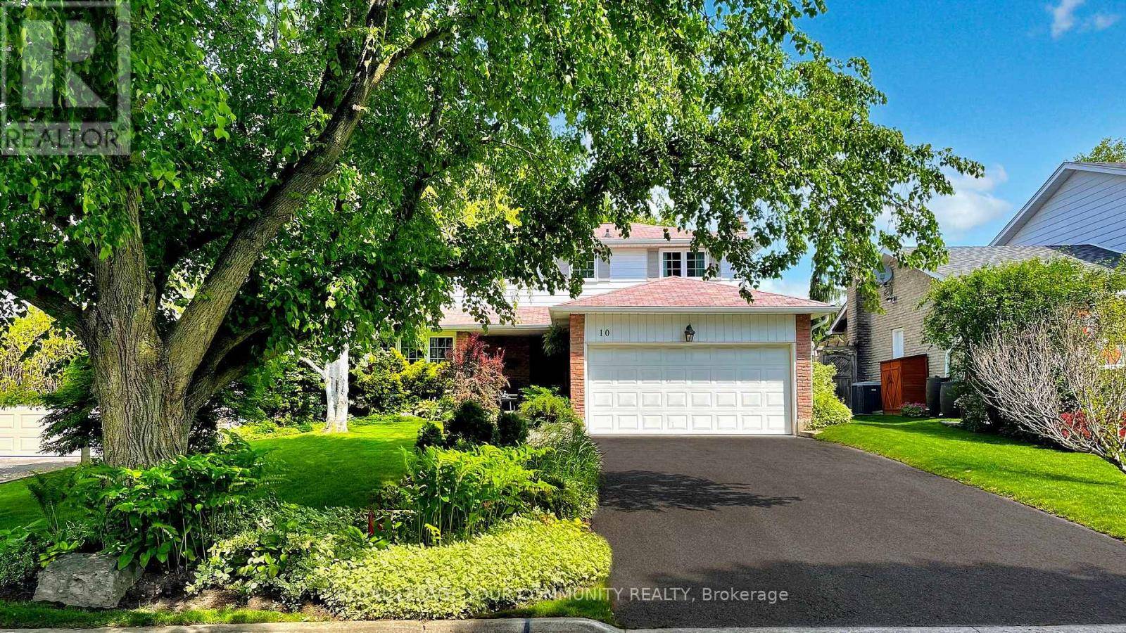 10 BANQUO ROAD, Markham (royal Orchard), ON L3T3H1