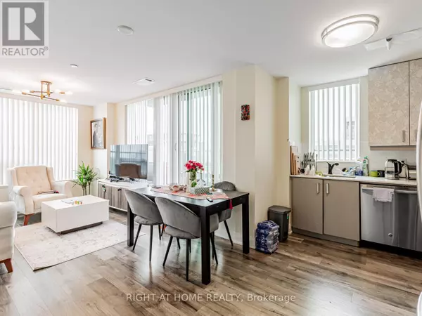 Markham (unionville), ON L3R5M5,18 Uptown DR #826