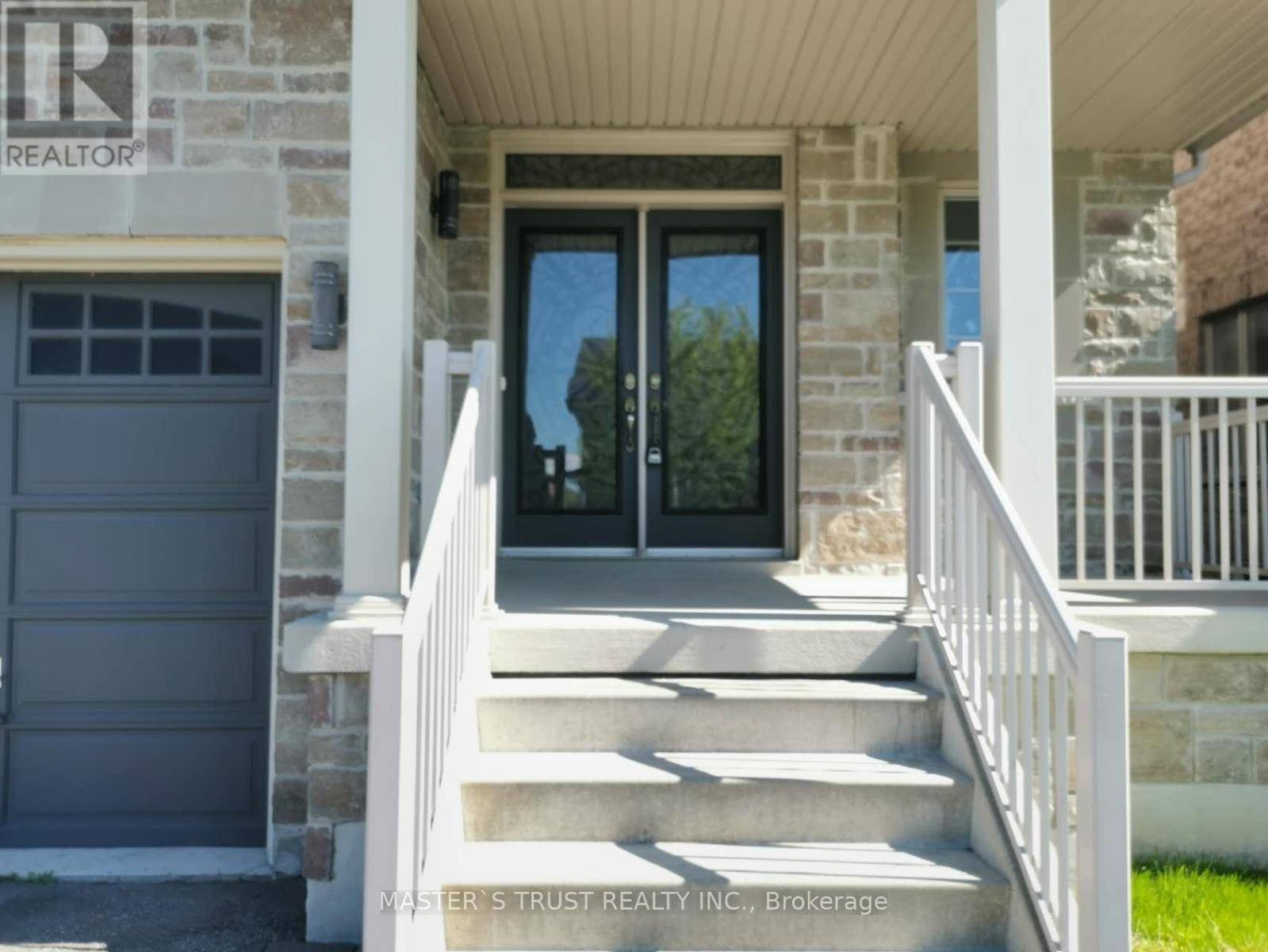 Newmarket (stonehaven-wyndham), ON L3X0E1,1189 ATKINS DRIVE
