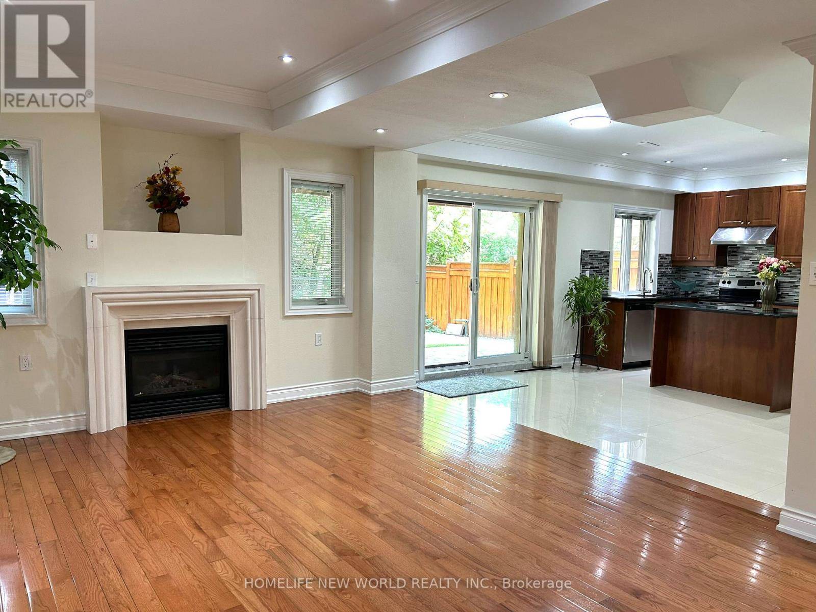 43 MANCINI CRESCENT, Richmond Hill (jefferson), ON L4E0T1