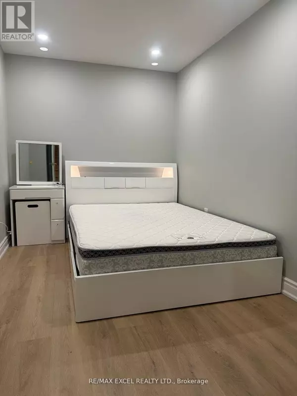 16 Maroon DR #Bsmt, Richmond Hill (oak Ridges Lake Wilcox), ON L4E5B4