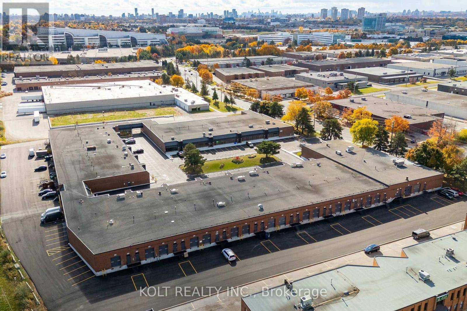 Markham (milliken Mills West), ON L3R1H3,300 Esna Park DR #26