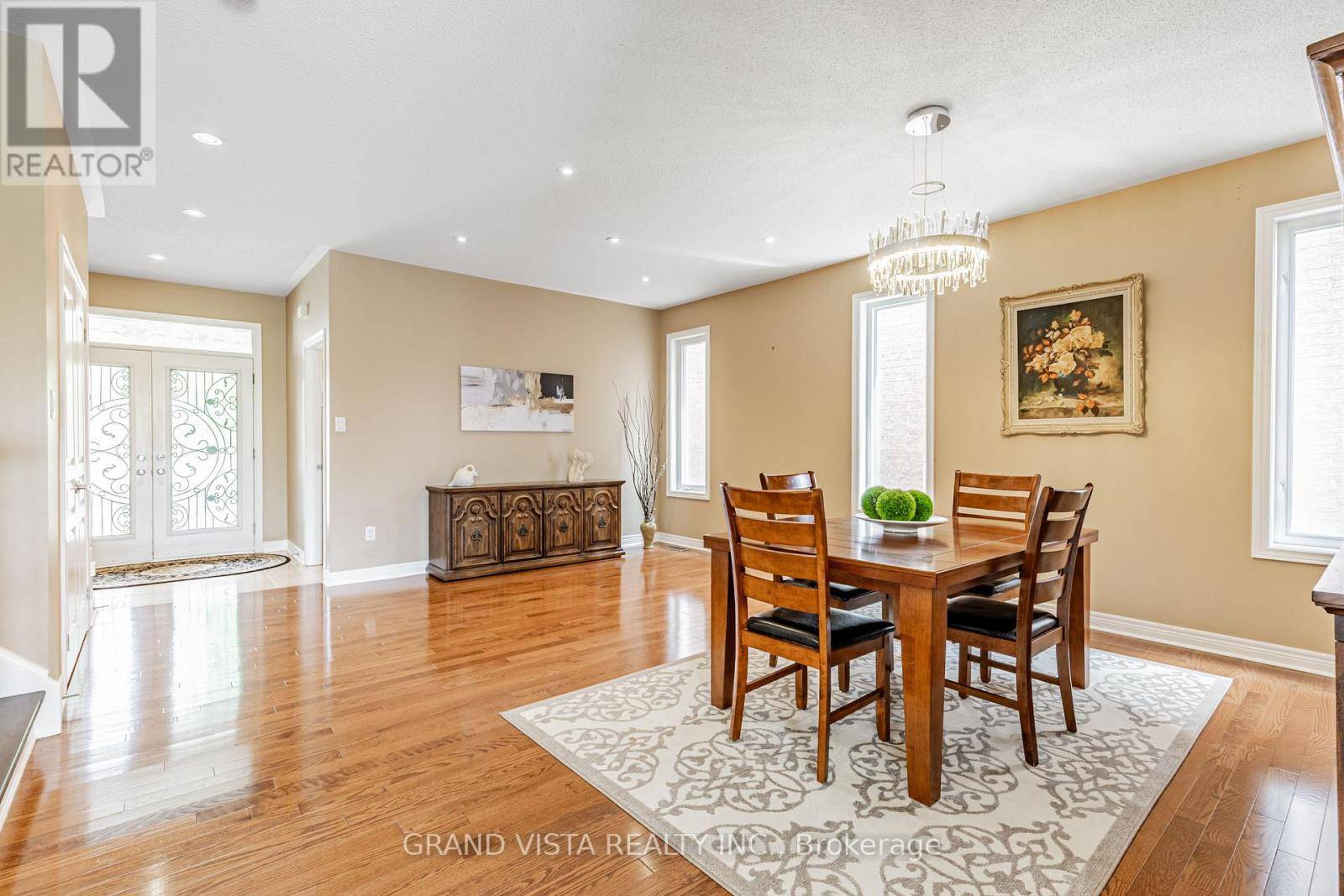 Richmond Hill (oak Ridges), ON L4E0C4,31 ROUTLEDGE DRIVE