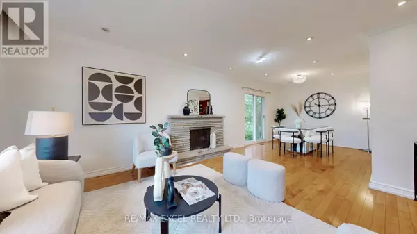 Richmond Hill (mill Pond), ON L4C4V6,126 Libby BLVD #Main