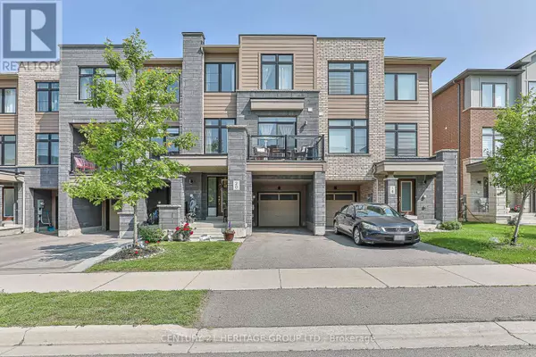 20 VANTAGE LOOP, Newmarket (woodland Hill), ON L3X0K6