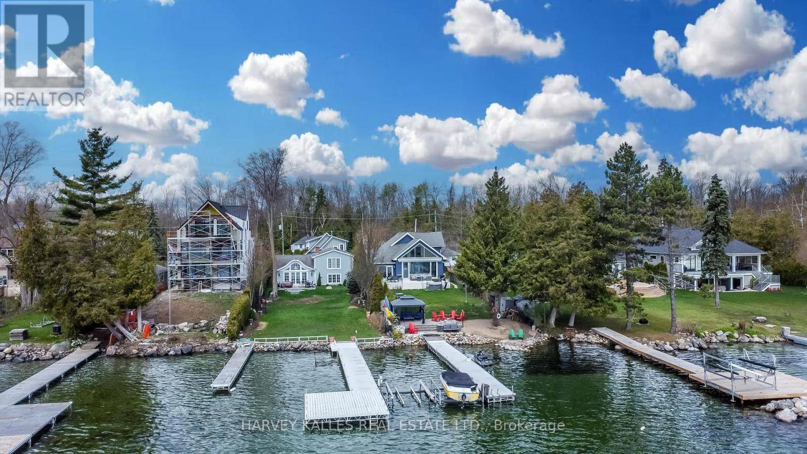 Innisfil, ON L9S4M6,1627 HOUSTON AVENUE