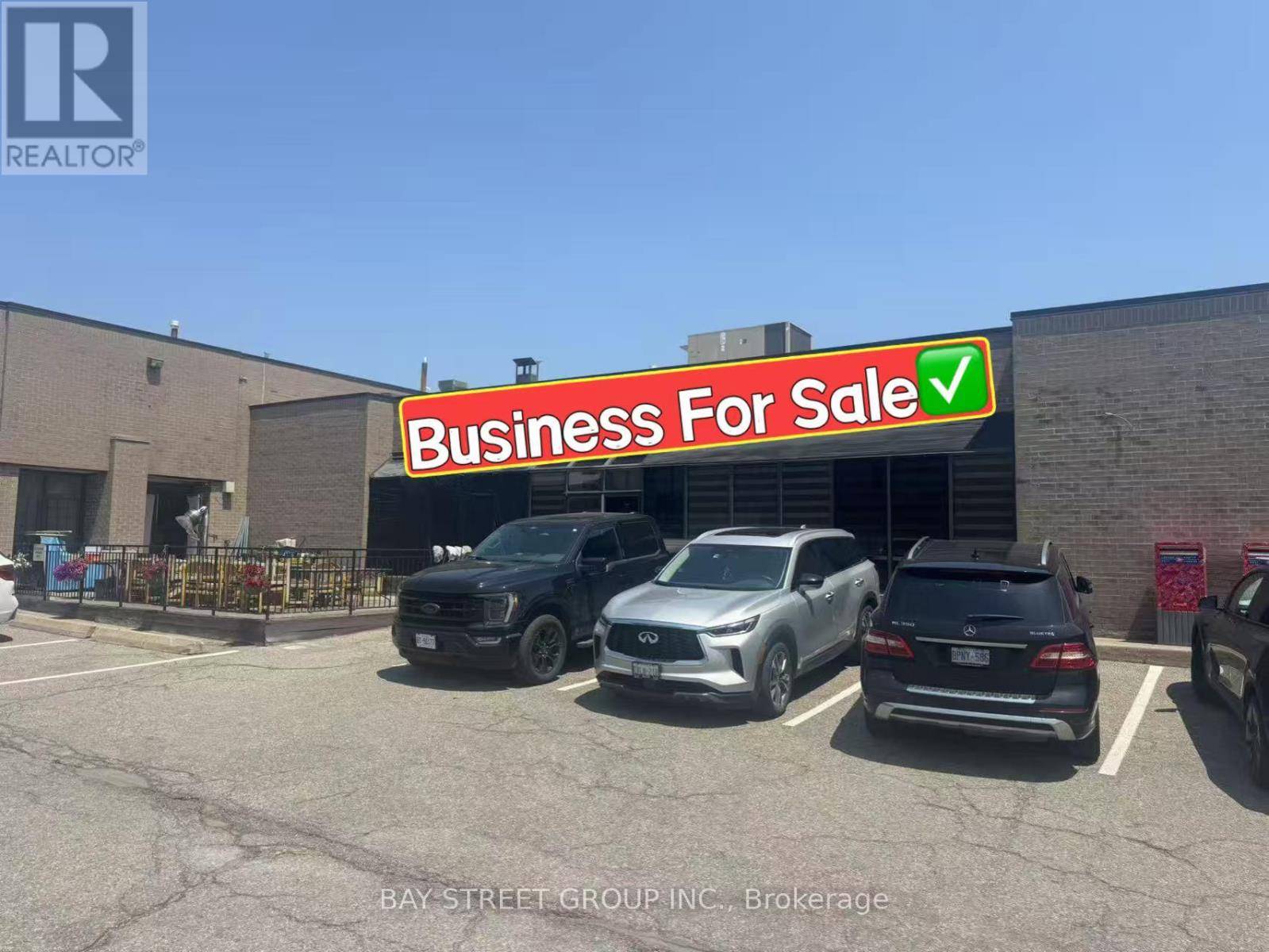 820 Denison ST #2, Markham (milliken Mills West), ON L3R4H1