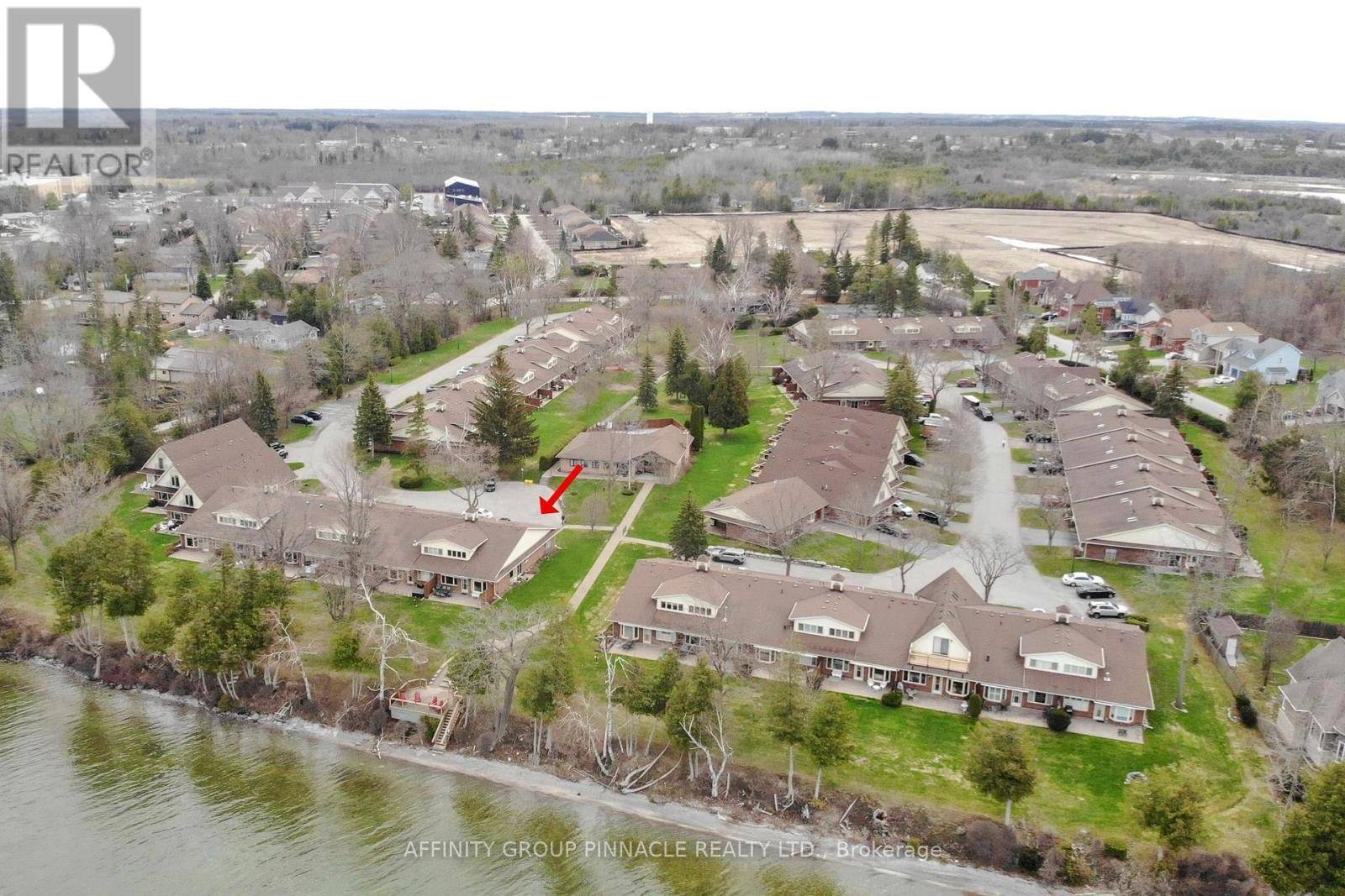 Brock (beaverton), ON L0K1A0,B90 Parklawn BLVD #16