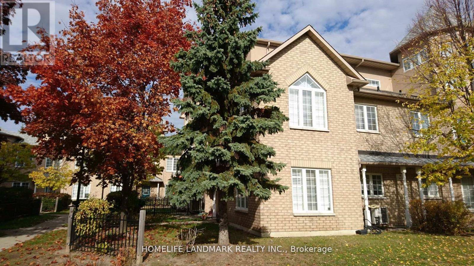 18 St. Moritz WAY #13A, Markham (unionville), ON L3R4G2