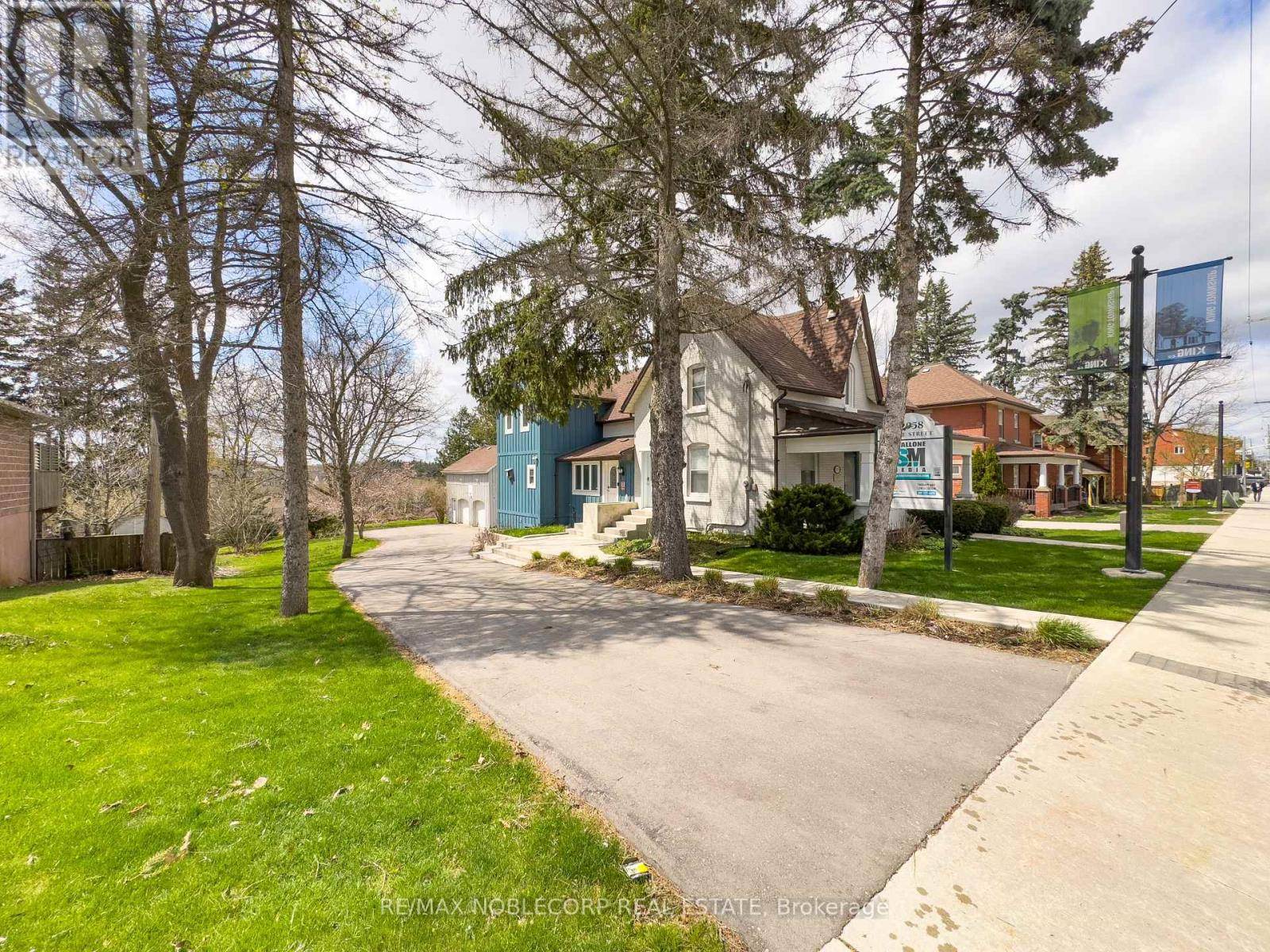 12958 KEELE STREET, King (king City), ON L7B1H8