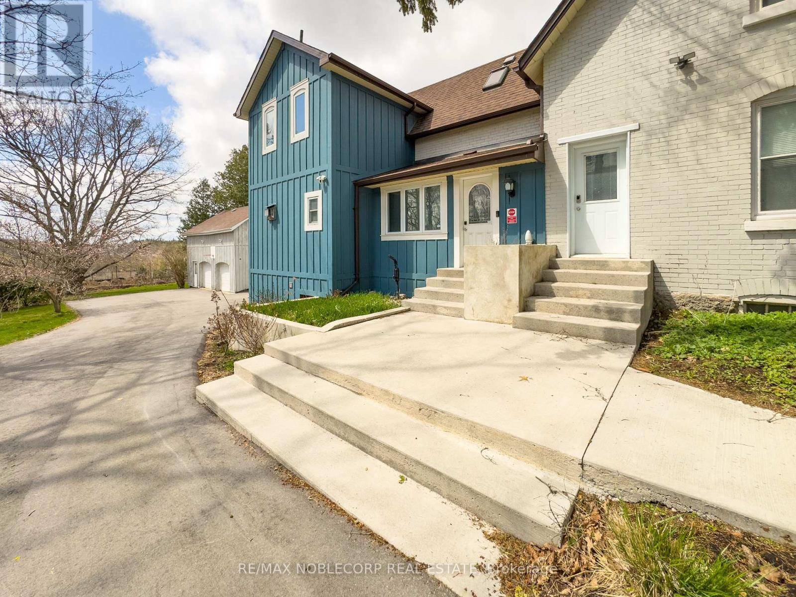 King (king City), ON L7B1H8,12958 KEELE STREET