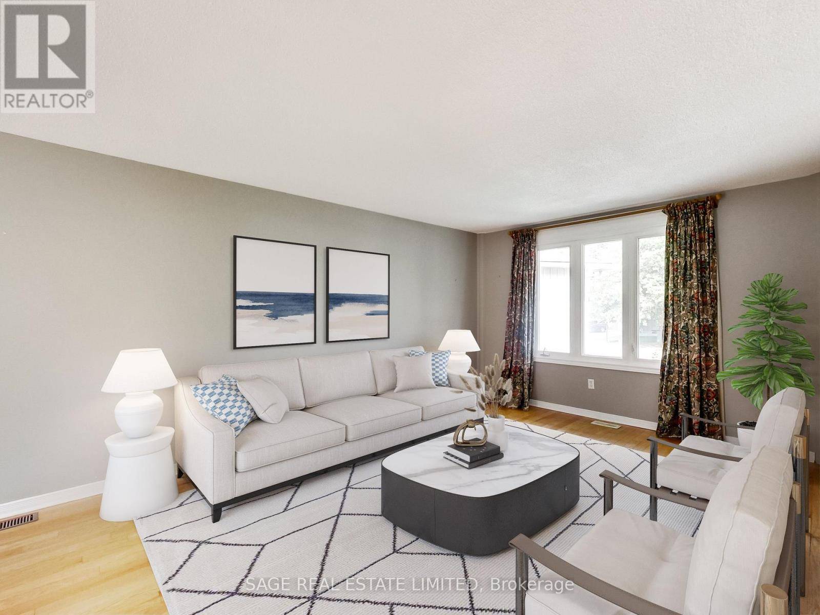 Newmarket (central Newmarket), ON L3Y5M9,244 CURREY CRESCENT