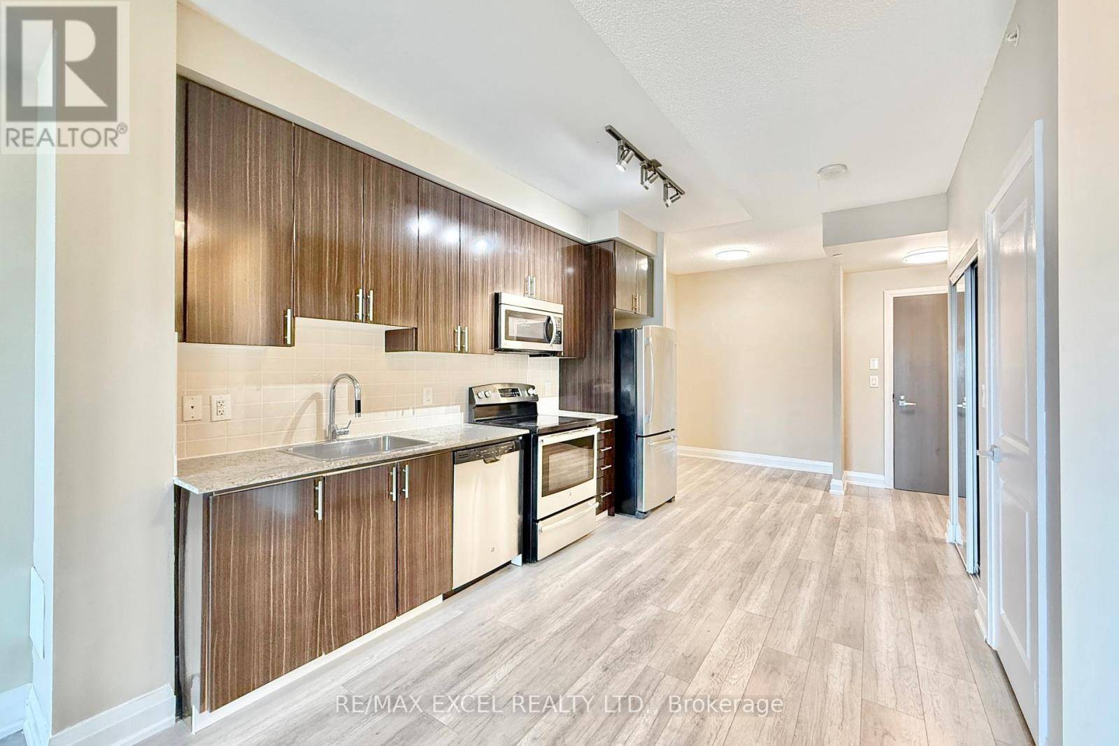 Markham (thornhill), ON L3T0C5,7171 Yonge ST #1006