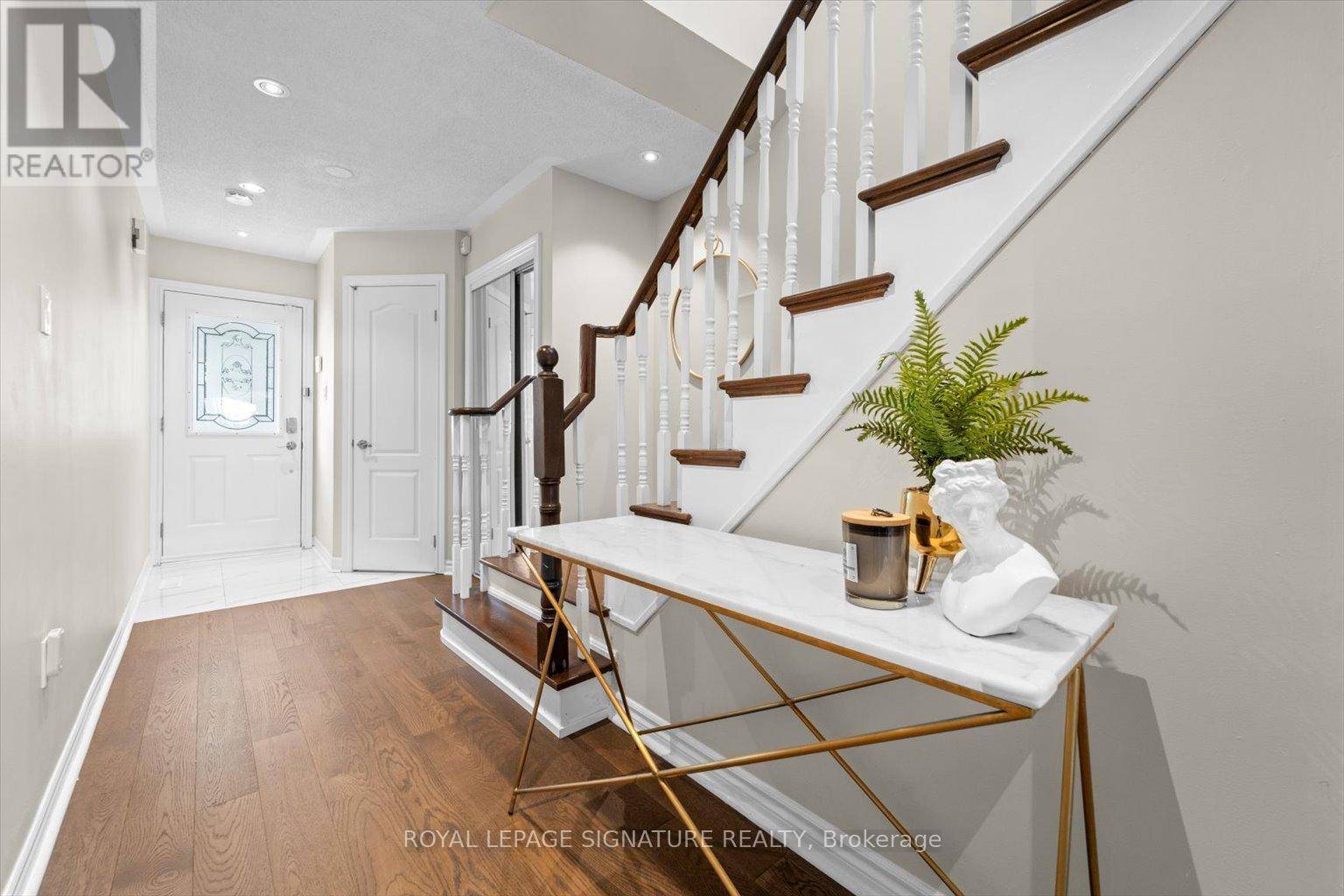 Richmond Hill (oak Ridges), ON L4E3T8,70 SILVERDART CRESCENT