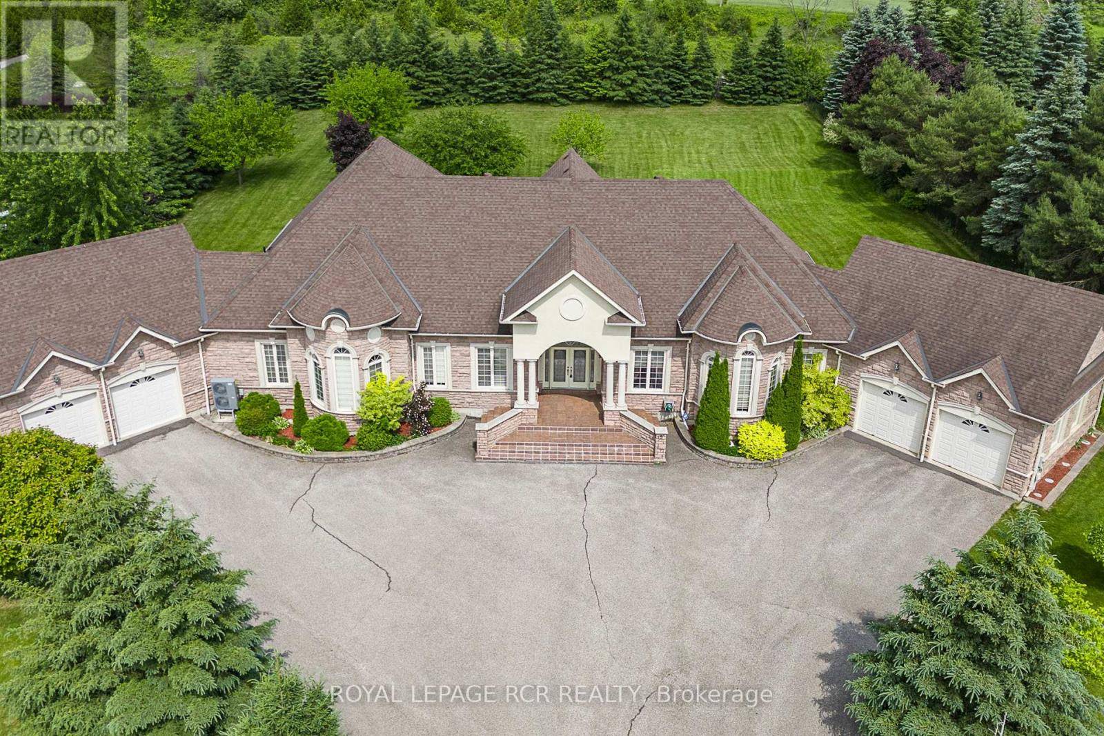 Whitchurch-stouffville, ON L4A2G3,5 ELIAS SNIDER COURT