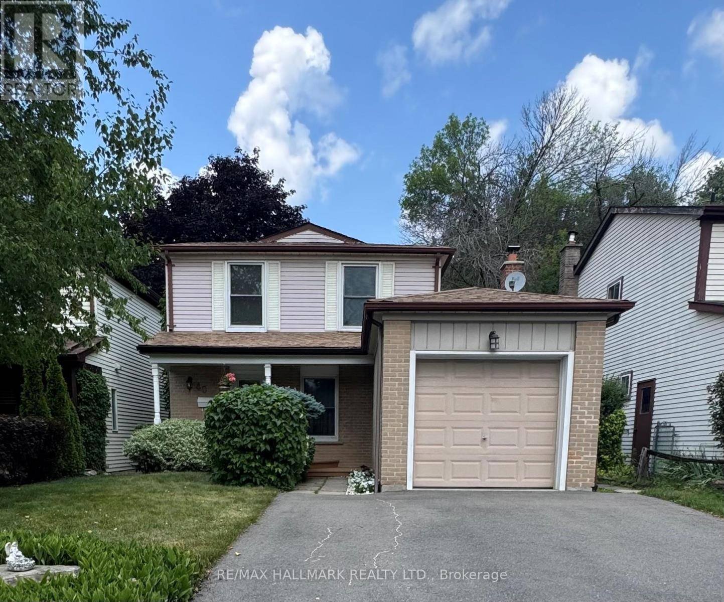 Richmond Hill (north Richvale), ON L4C5A7,40 LILLOOET CRESCENT