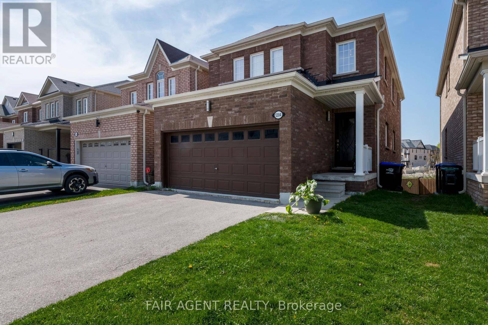 Innisfil (alcona), ON L9S0C1,1204 MARY-LOU STREET