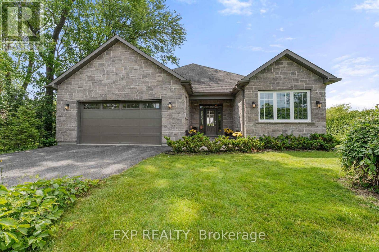 71 CLOVELLY COVE, Georgina (pefferlaw), ON L0E1E0