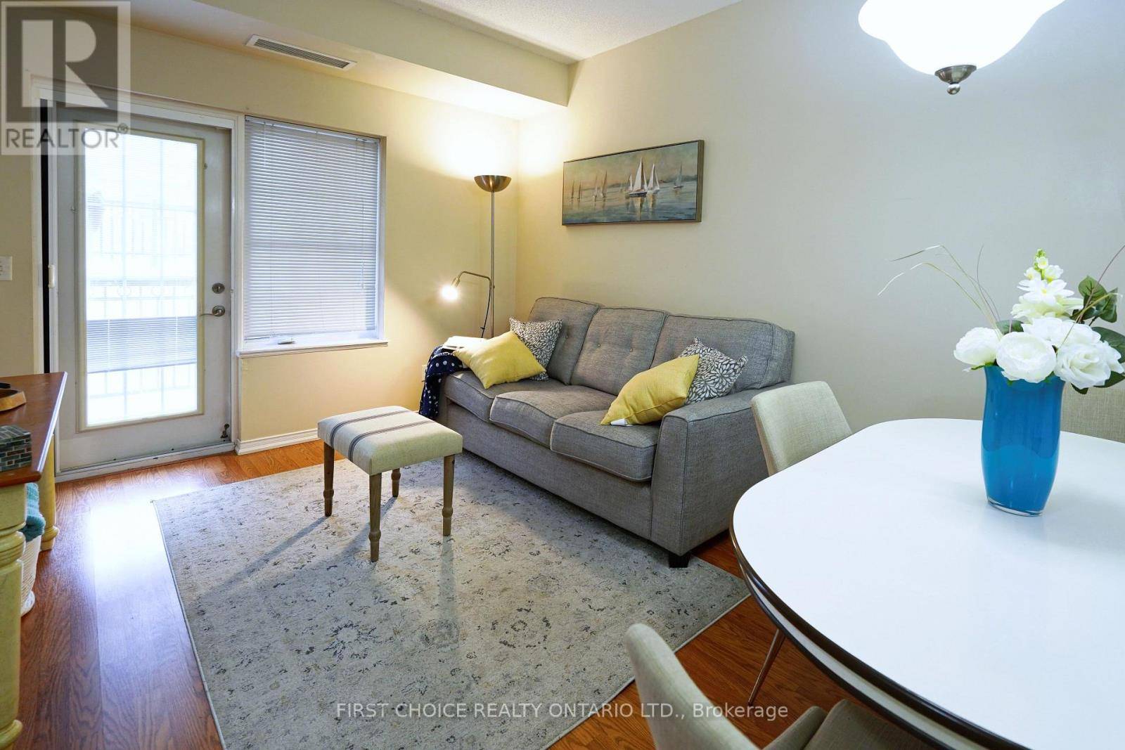 Vaughan (maple), ON L6A3Y5,9973 Keele ST #101