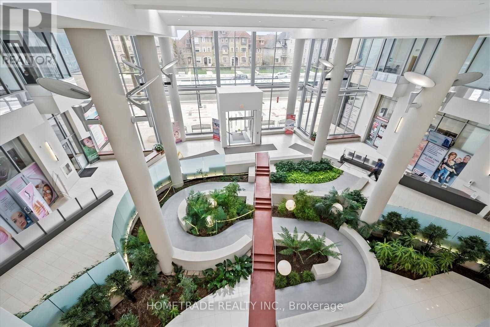 Richmond Hill (south Richvale), ON L4C0Z1,9090 Yonge ST #201B