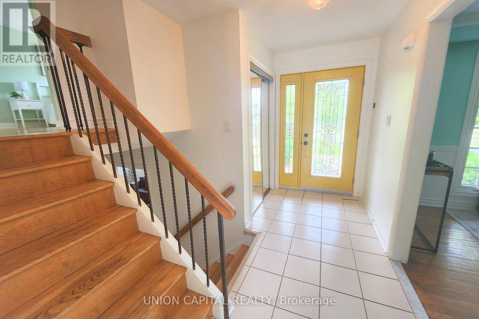 Whitchurch-stouffville (stouffville), ON L4A4R9,124 BOOTH DRIVE