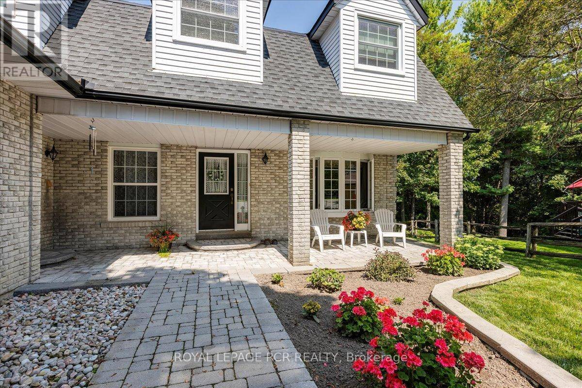 East Gwillimbury (mt Albert), ON L0G1M0,2 ROYAL OAK ROAD