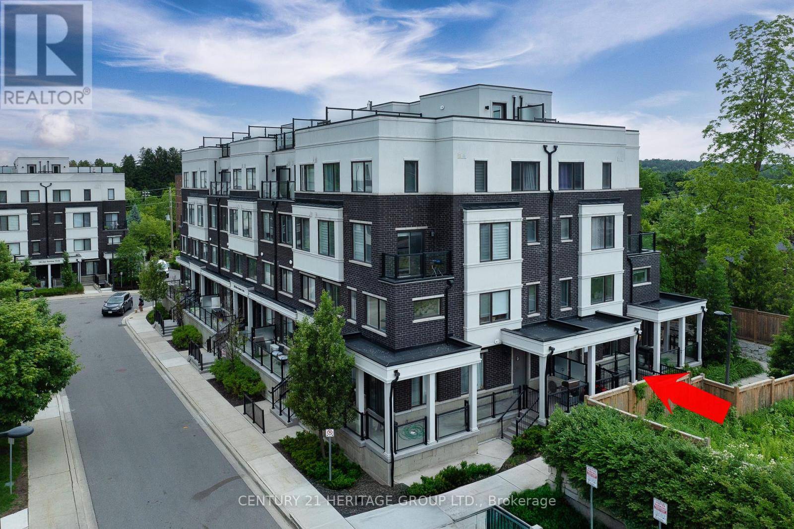200 Alex Gardner CIR #27, Aurora (aurora Village), ON L4G3G5
