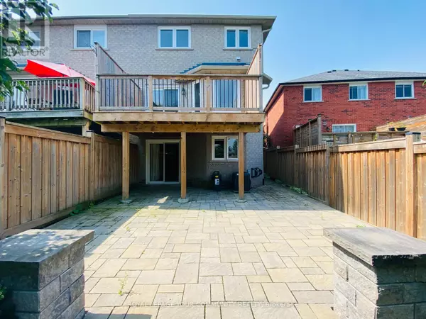 Aurora (aurora Grove), ON L4G6Z1,15 Fife RD #Bsmt
