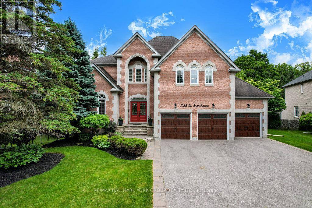 1032 SIR IVOR COURT, Newmarket (stonehaven-wyndham), ON L3X1M1