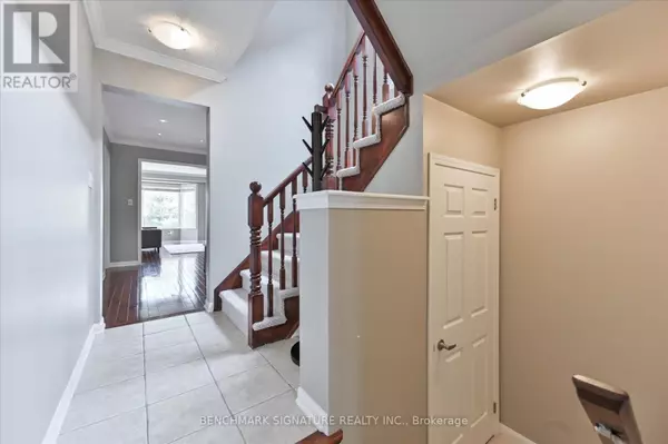 Whitchurch-stouffville (stouffville), ON L4A0J7,37 HARRY SANDERS AVENUE