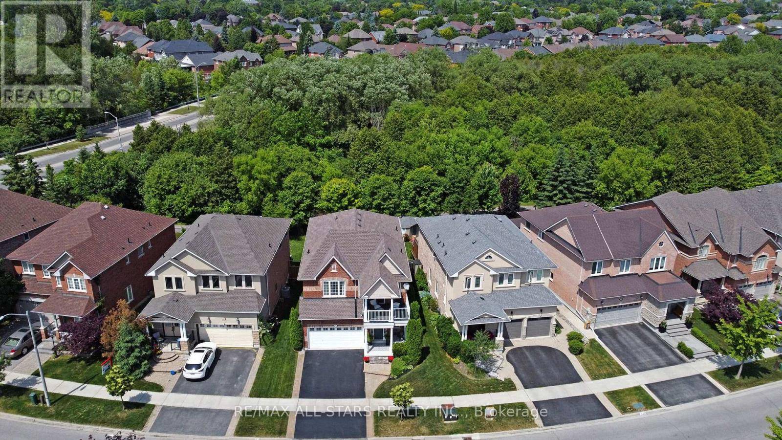 Whitchurch-stouffville (stouffville), ON L4A1P3,20 JAMES RATCLIFF AVENUE